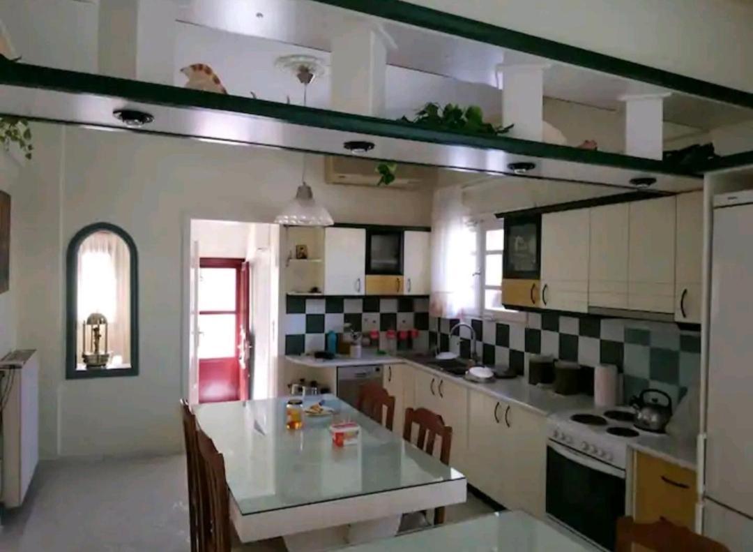 Gazde/Camere de închiriat Ioannis
